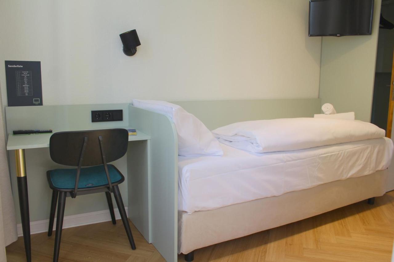 Autobahn Hotel Pfungstadt Ost Экстерьер фото